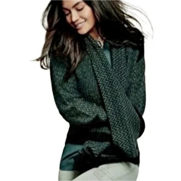 Cabi‎ S Cardigan Green Black Knit 3015 Pockets FIRESIDE Sweater - Picture 2 of 7